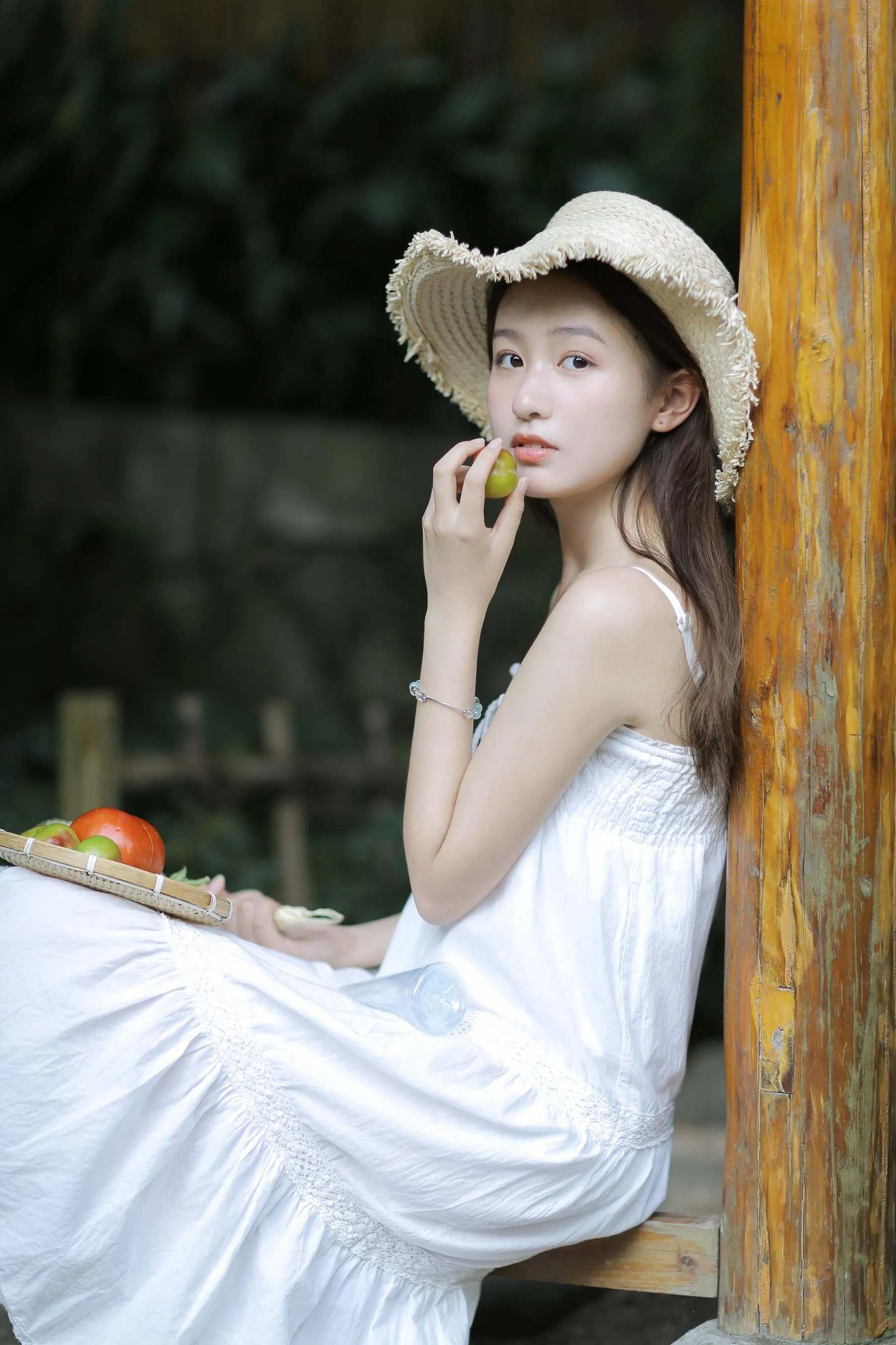 [艺图语] 2022.05.15 盛夏 瑞秋的快乐人生 [25P]插图1